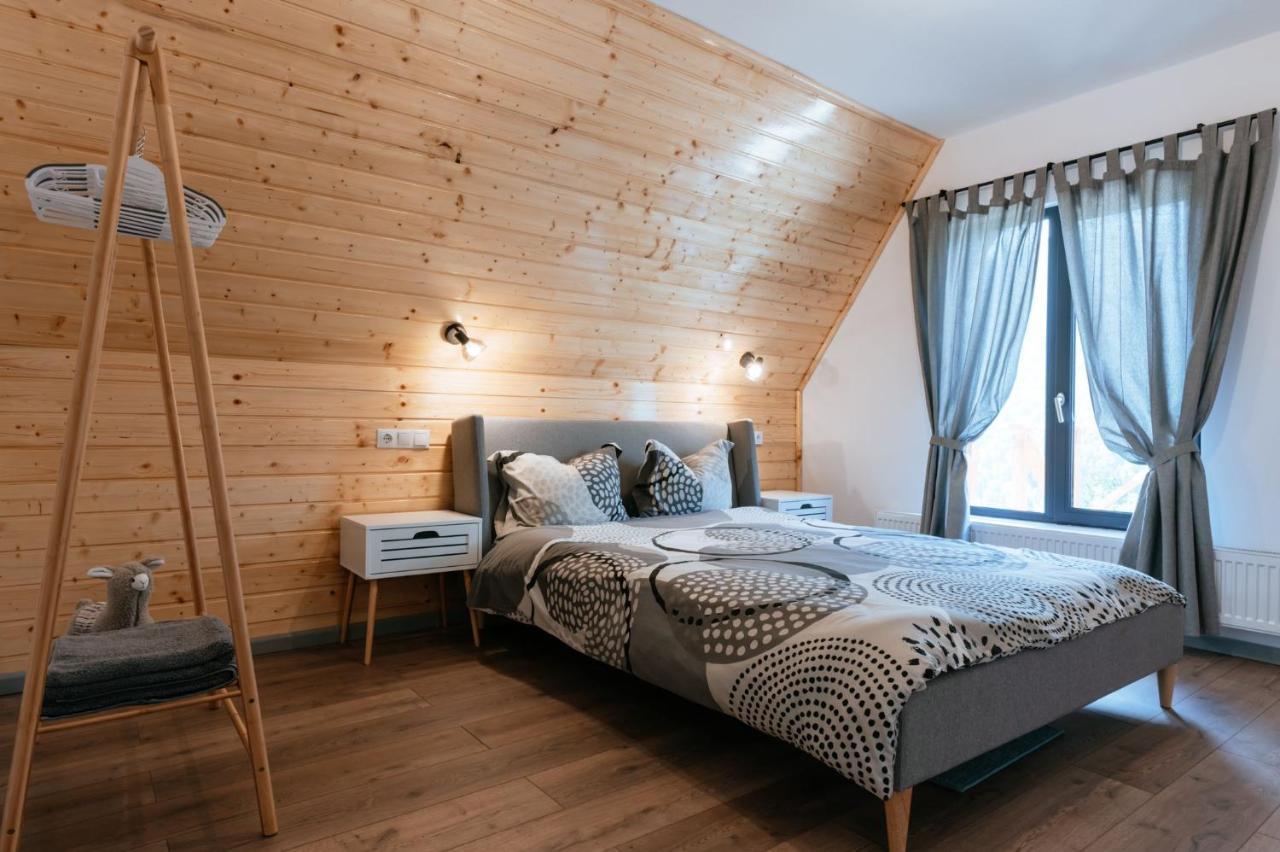 Wild Cabin Malaia Bagian luar foto