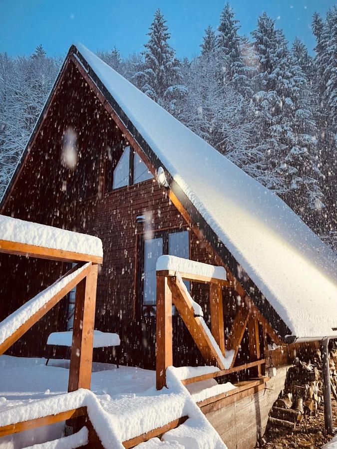 Wild Cabin Malaia Bagian luar foto