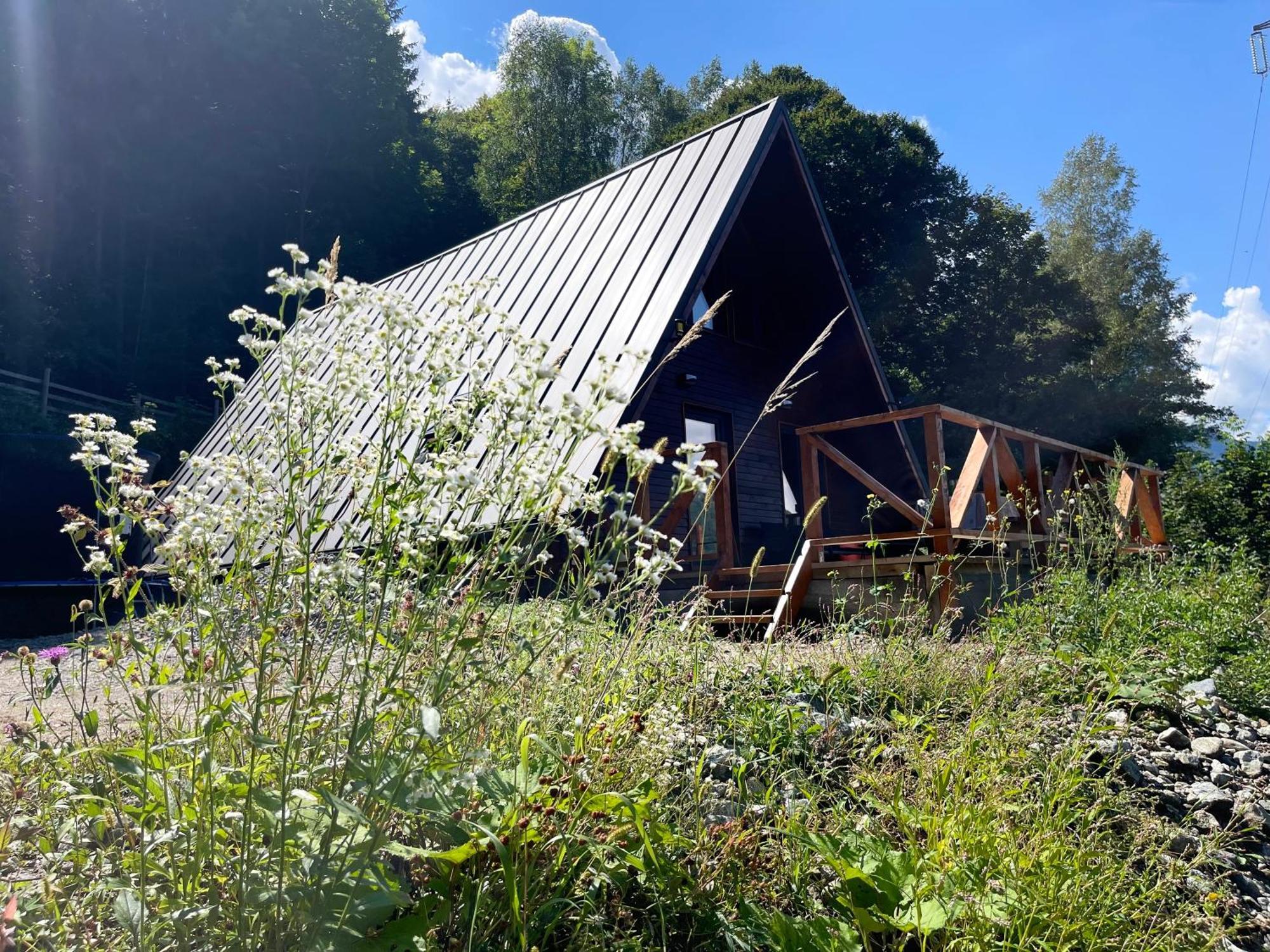Wild Cabin Malaia Bagian luar foto