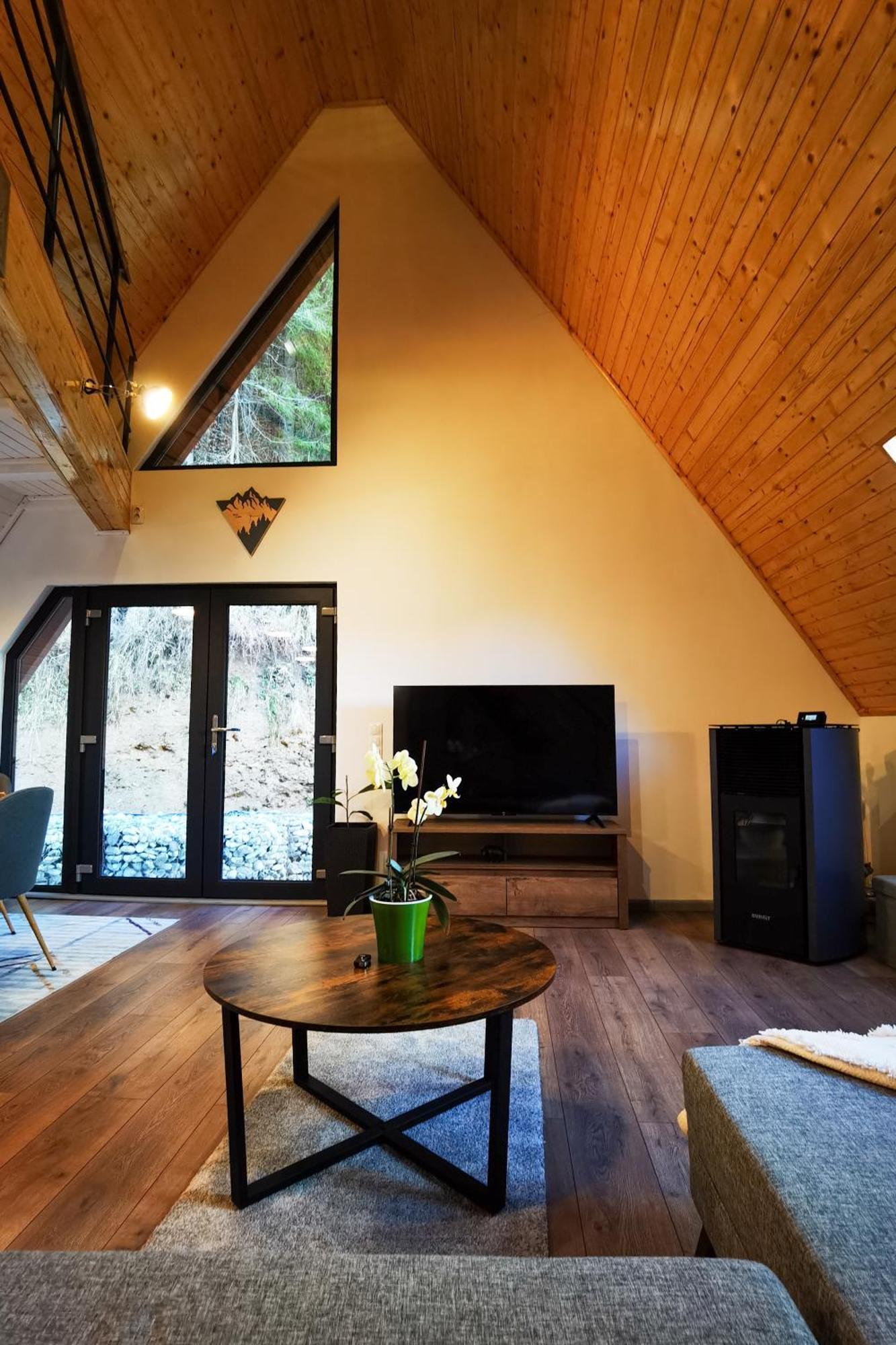 Wild Cabin Malaia Bagian luar foto